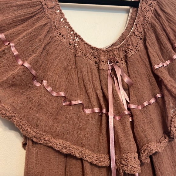 Jen's Pirate Booty x Free People Boho Mauve Off-Shoulder Ruffle Dress - Picture 4 of 15
